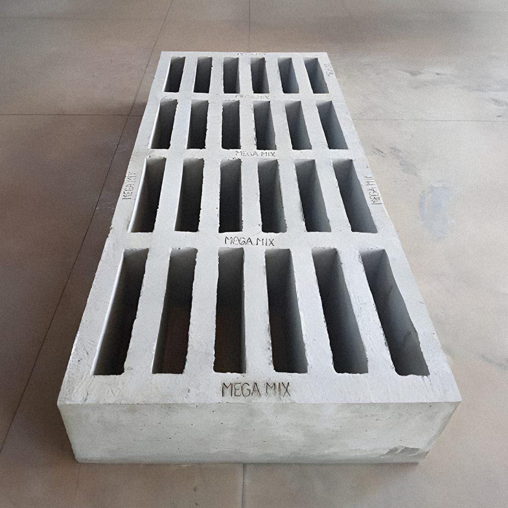 Mata-burro de concreto armado (320x148x40)